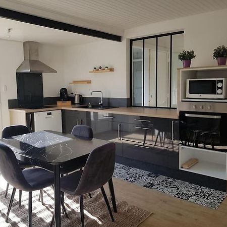 Maison Proche Clermont-Fd Entre Chu Et Cezeaux -Parking Beaumont  Εξωτερικό φωτογραφία